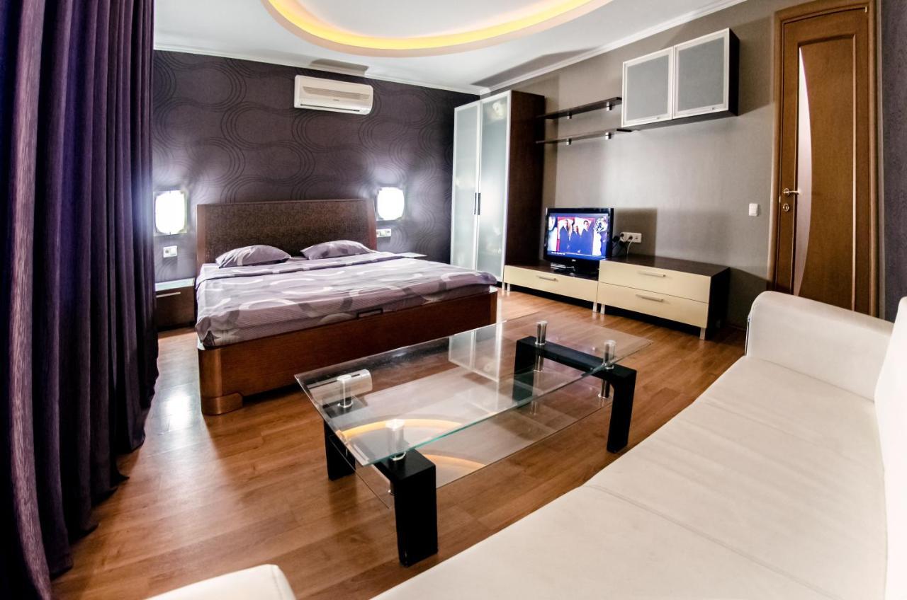 Hotrent Pechersk Lesy 20/22 Kiev Exterior foto